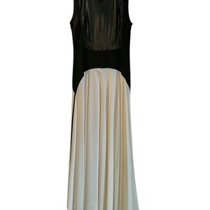 DKNY Elegant Black and White Sleeveless Dress